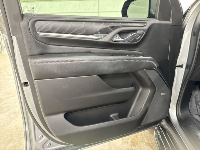 Used 2023 GMC Yukon XL Denali AWD/4WD image 22