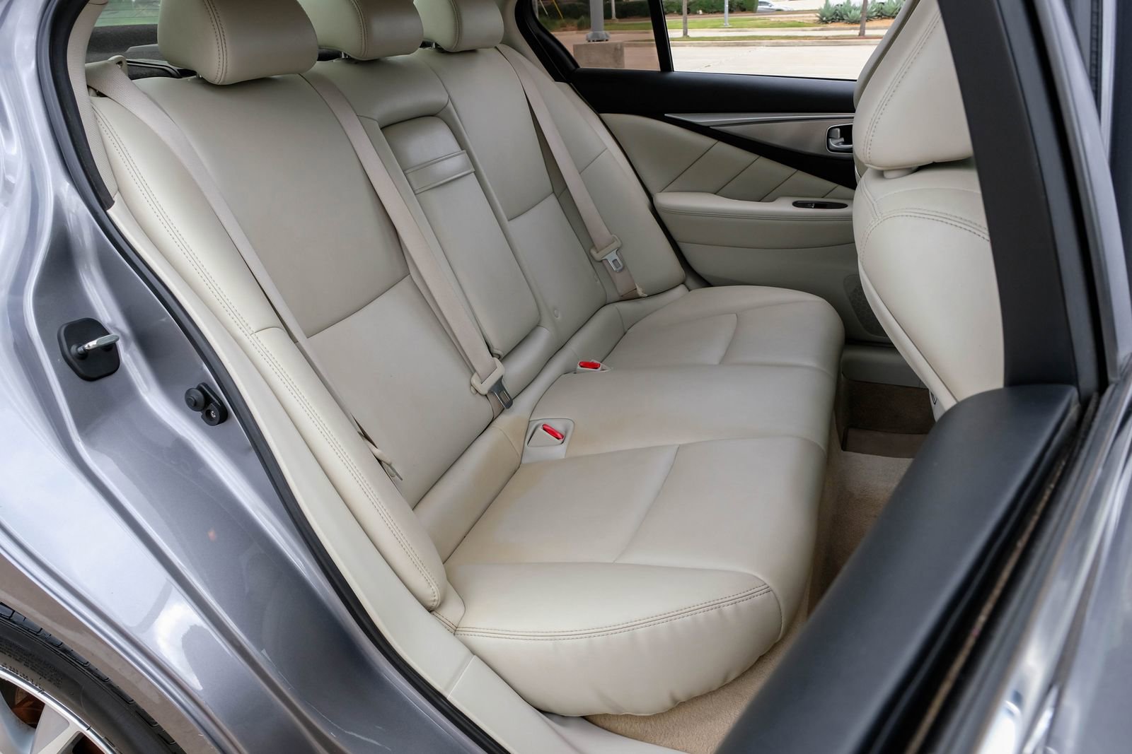 Used 2015 INFINITI Q50 Premium w/ Navigation Package AWD/4WD image 46