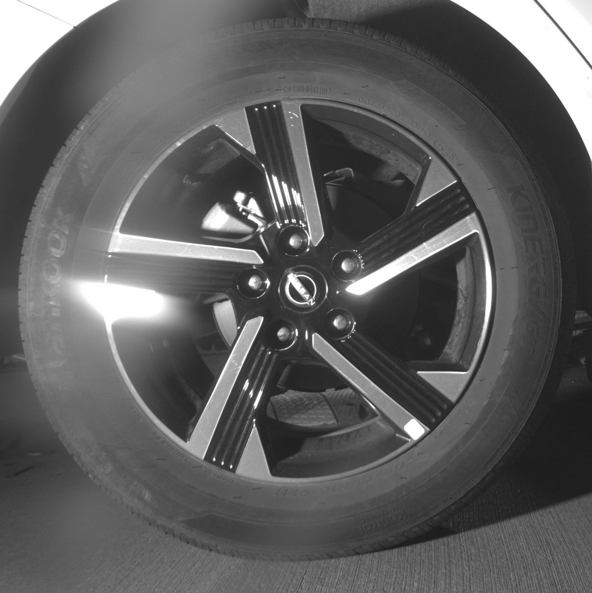 Used 2025 Nissan Sentra SV image 14