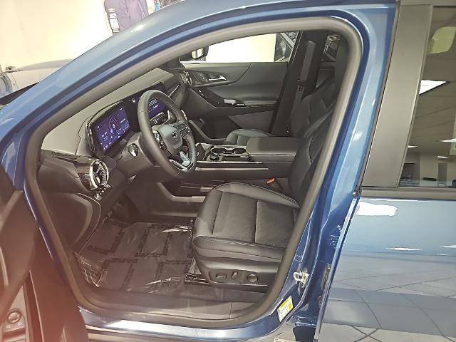 New 2026 Chevrolet Equinox LT w/ Convenience Package II image 11