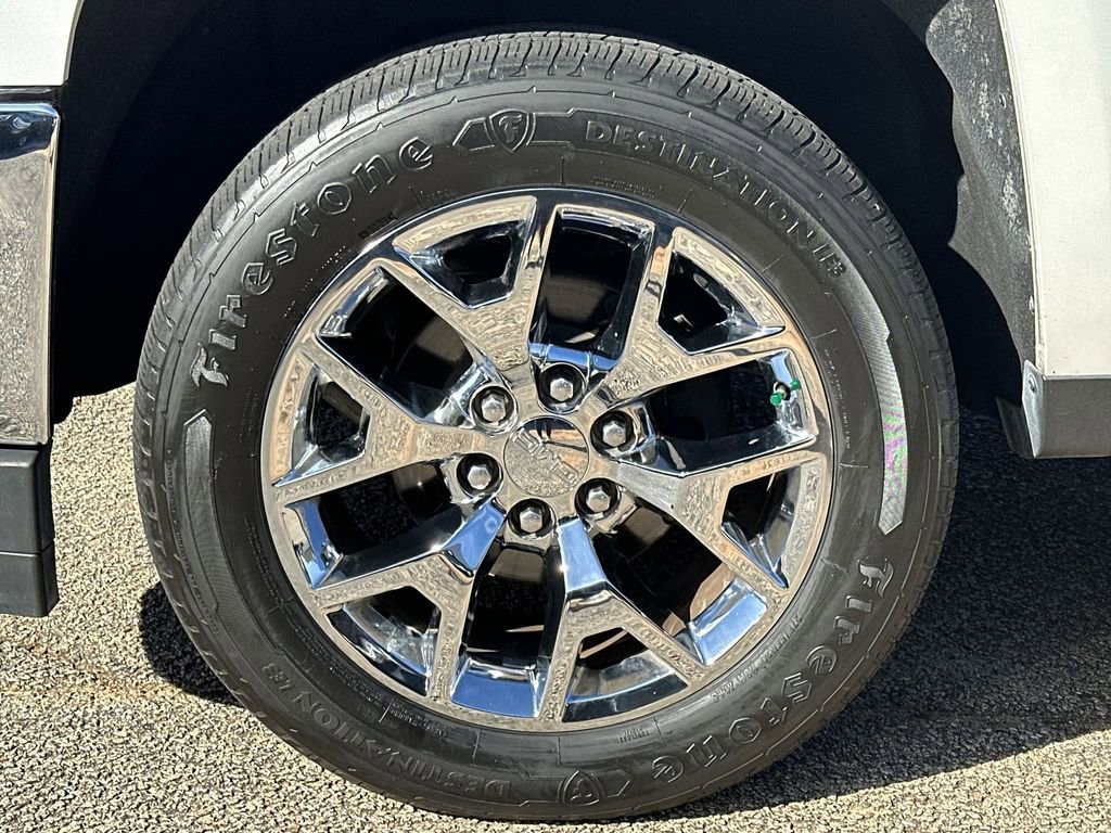 Used 2018 Chevrolet Silverado 1500 LT w/ All Star Edition image 10