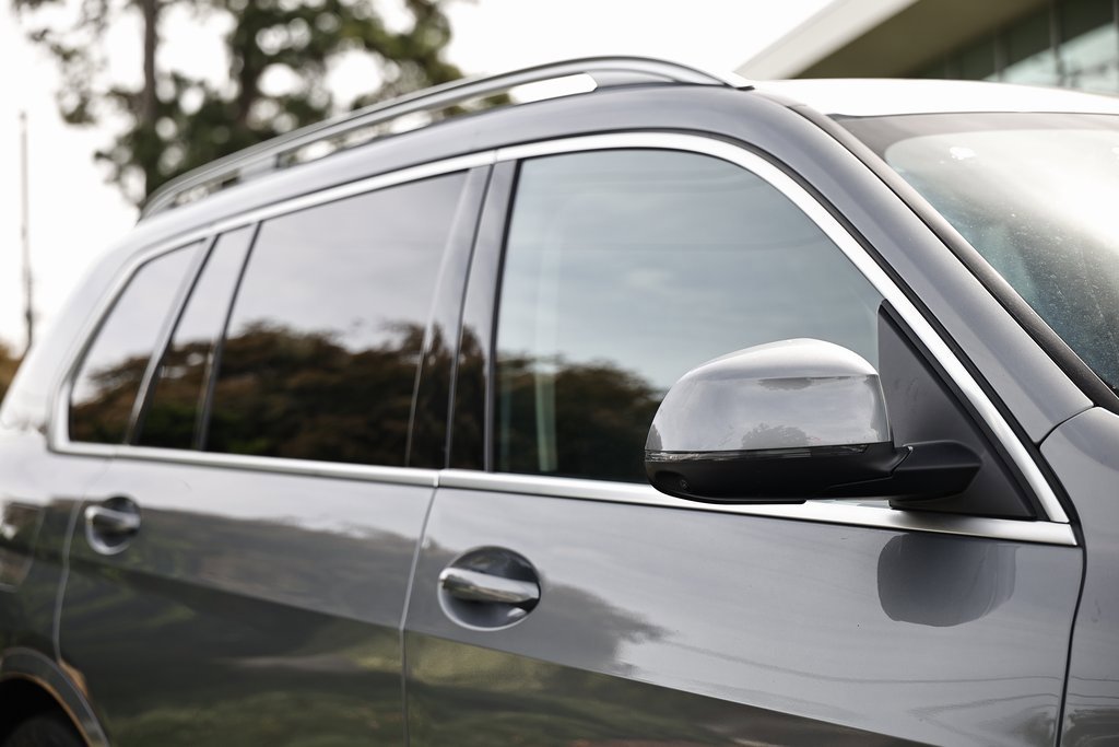 New 2026 BMW X7 xDrive40i w/ Premium Package image 5