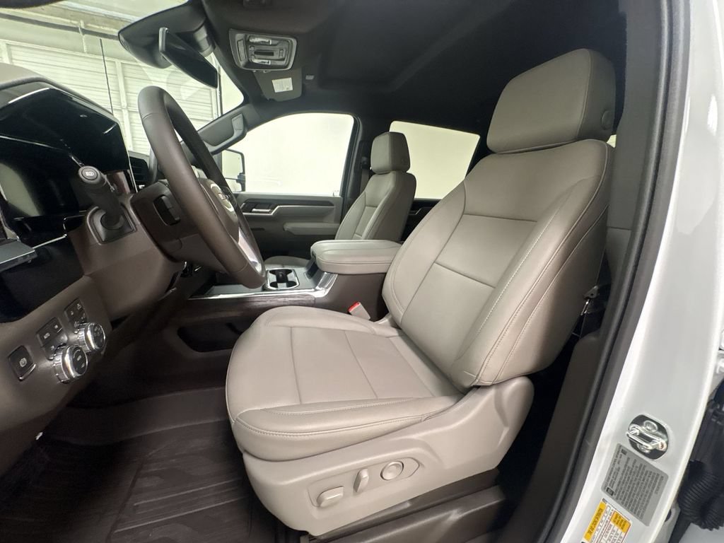 New 2026 GMC Sierra 3500 SLT w/ SLT Convenience Package AWD/4WD image 20