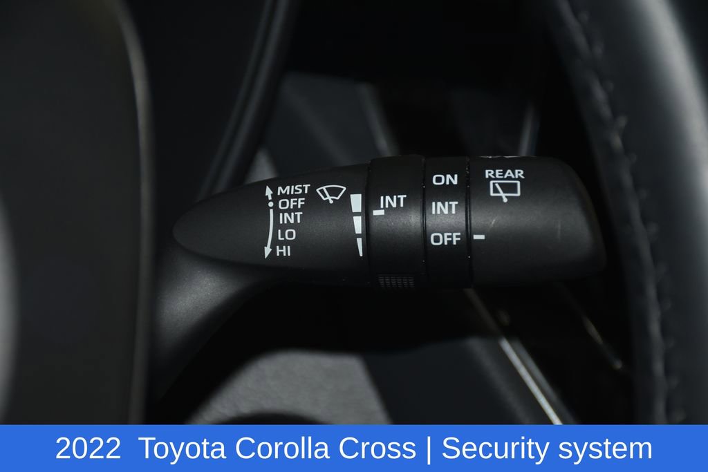 Used 2022 Toyota Corolla Cross LE w/ Black Badges Package (TMS) AWD/4WD image 12