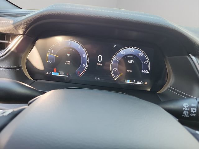 New 2025 Jeep Grand Cherokee Limited image 11