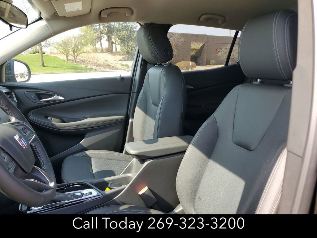 New 2025 Buick Encore GX Preferred w/ Comfort Package image 19