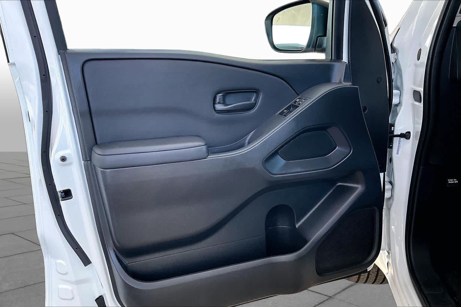 Certified 2024 Nissan Frontier S w/ Technology Package RWD image 21