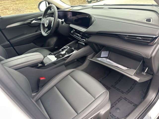 Used 2025 Buick Envision Preferred image 36