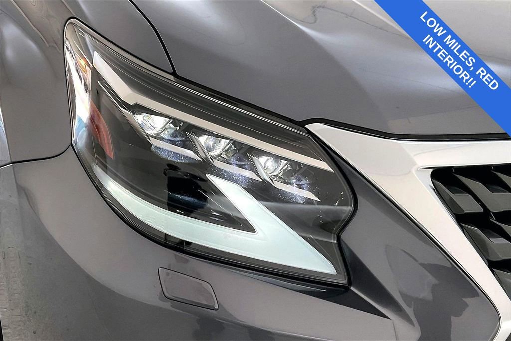 Used 2022 Lexus GX 460 Premium w/ Accessory Package image 39