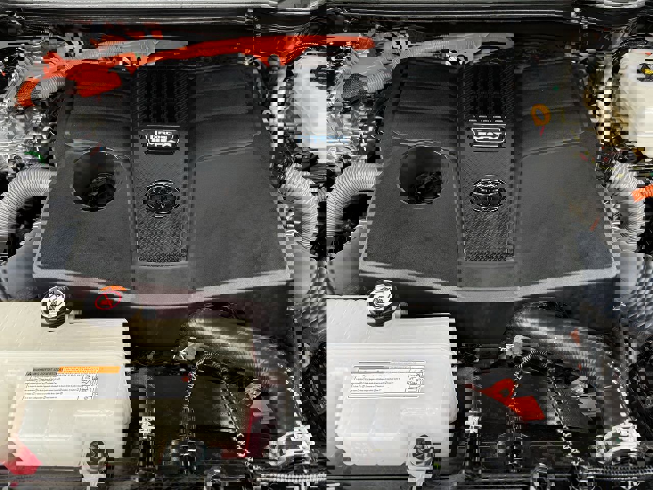 Used 2024 Toyota Tundra Limited AWD/4WD image 25