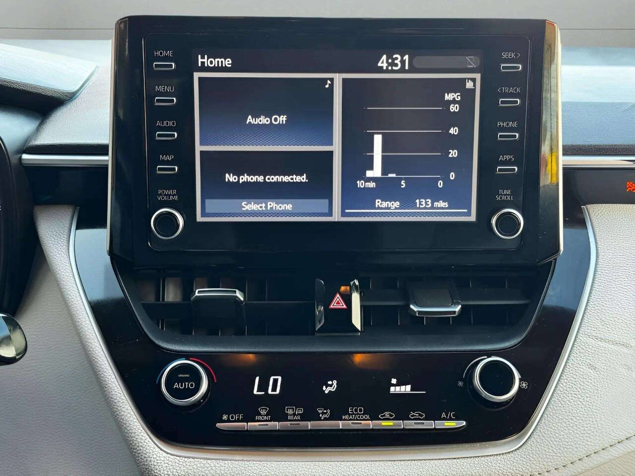 Used 2020 Toyota Corolla SE image 22