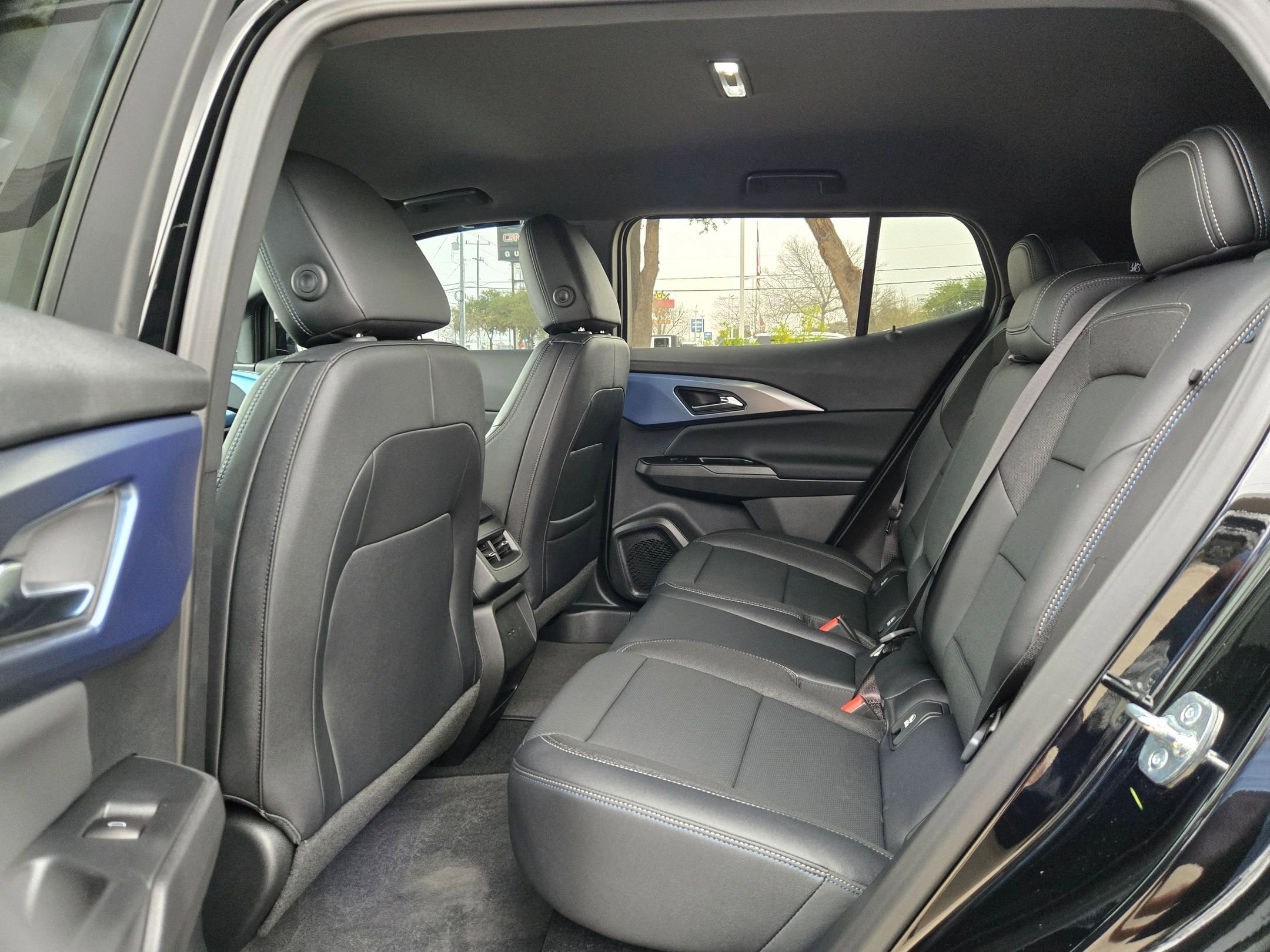 Used 2026 Chevrolet Equinox EV LT image 14