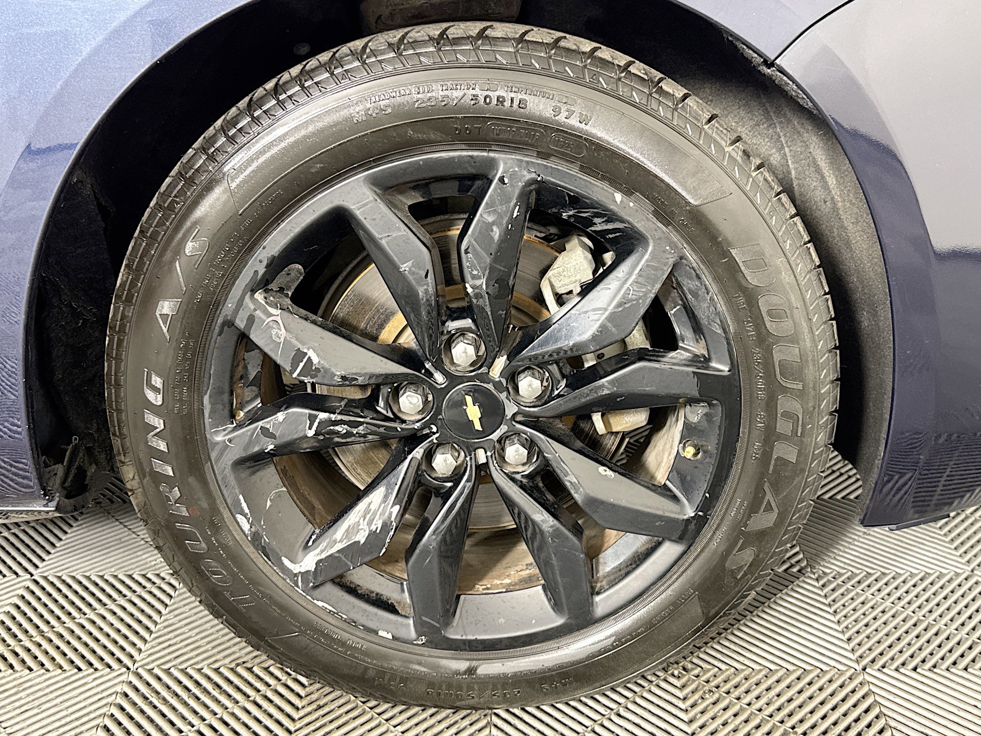 Used 2018 Chevrolet Impala LT w/ Sunroof and Spoiler Package image 31