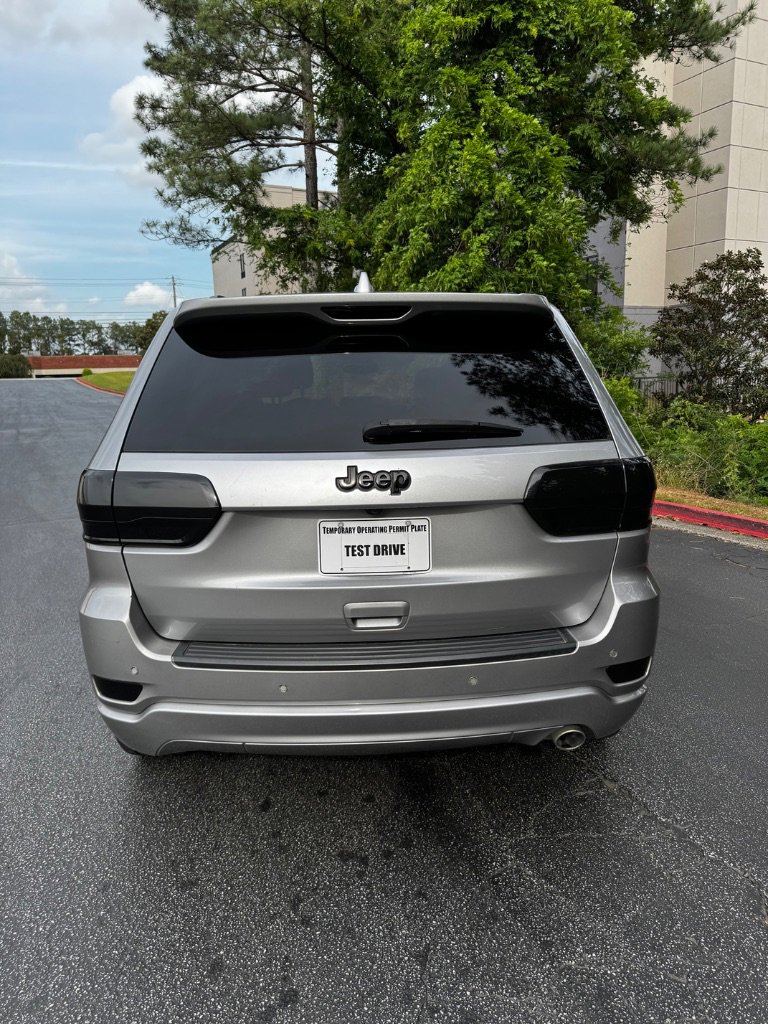 Used 2019 Jeep Grand Cherokee Altitude RWD image 2