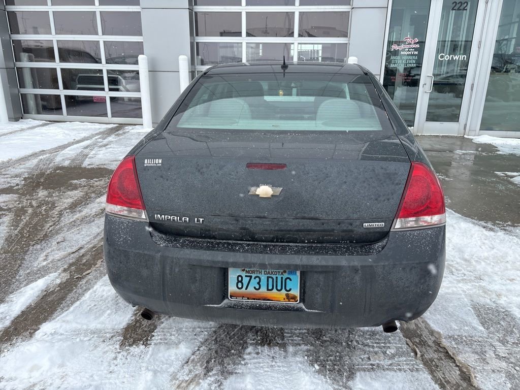 Used 2016 Chevrolet Impala LT image 4