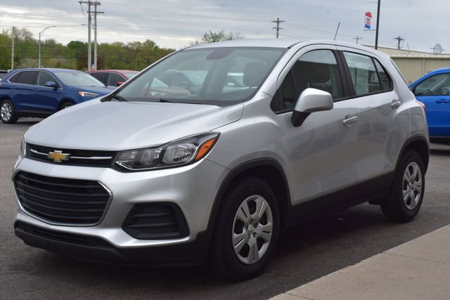 Used 2017 Chevrolet Trax LS FWD image 11