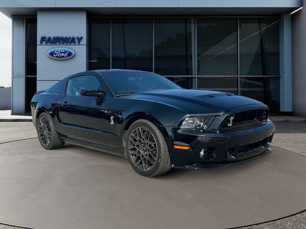 Used 2013 Ford Mustang Shelby GT500 RWD image 3