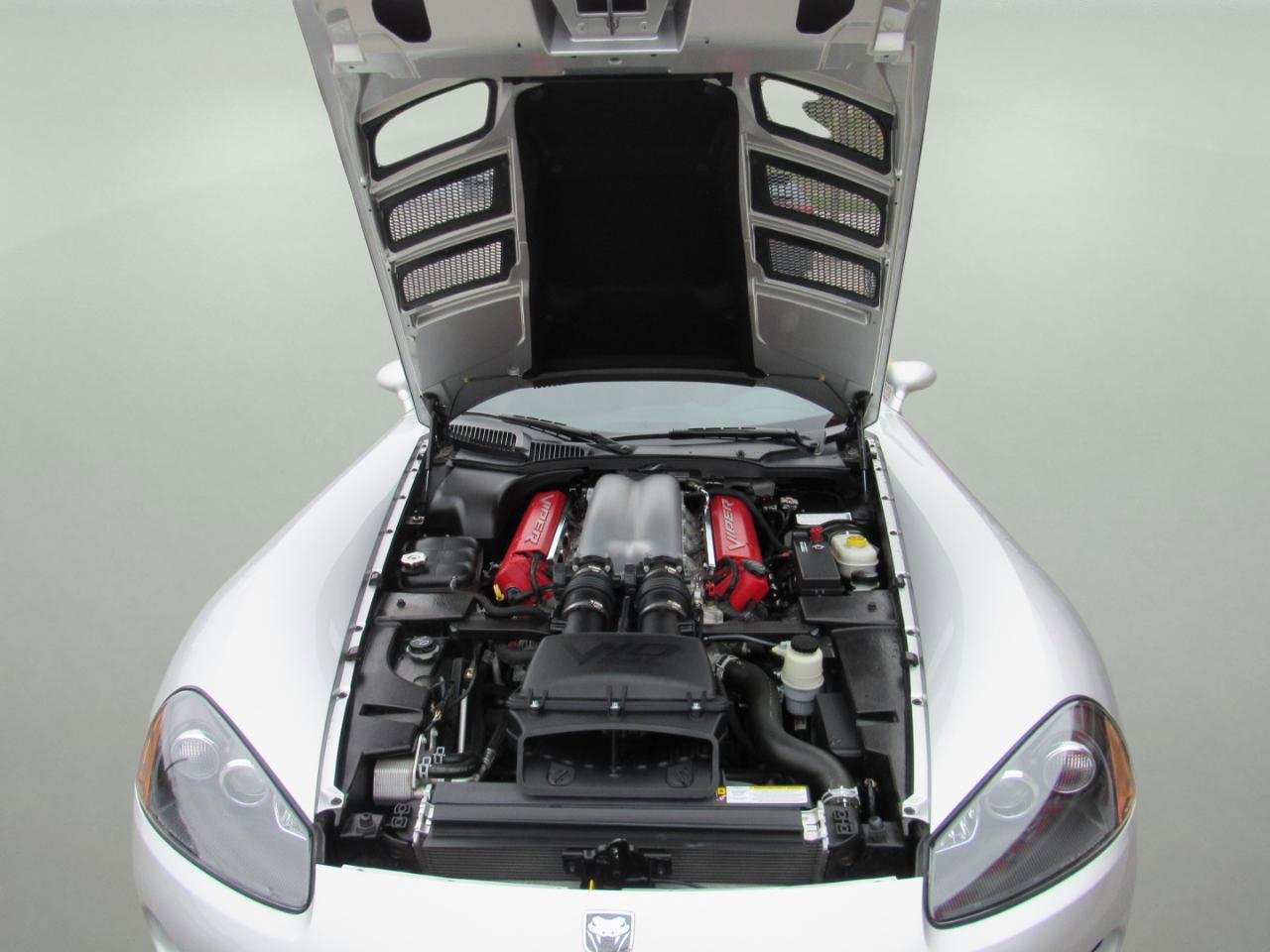 Used 2009 Dodge Viper SRT-10 image 46