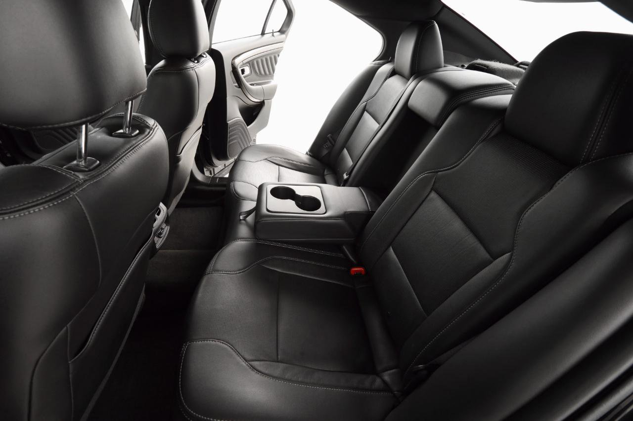 Used 2014 Ford Taurus Limited w/ Equipment Group 301A image 27