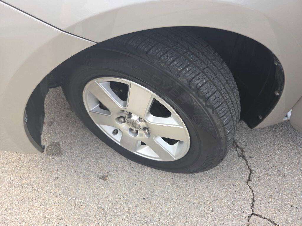 Used 2007 Toyota Sienna XLE image 13