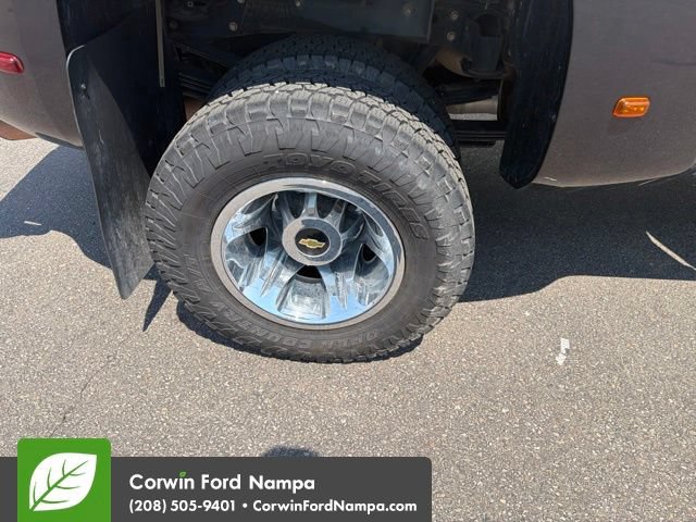 Used 2015 Chevrolet Silverado 3500 LT w/ LT Convenience Package AWD/4WD image 9