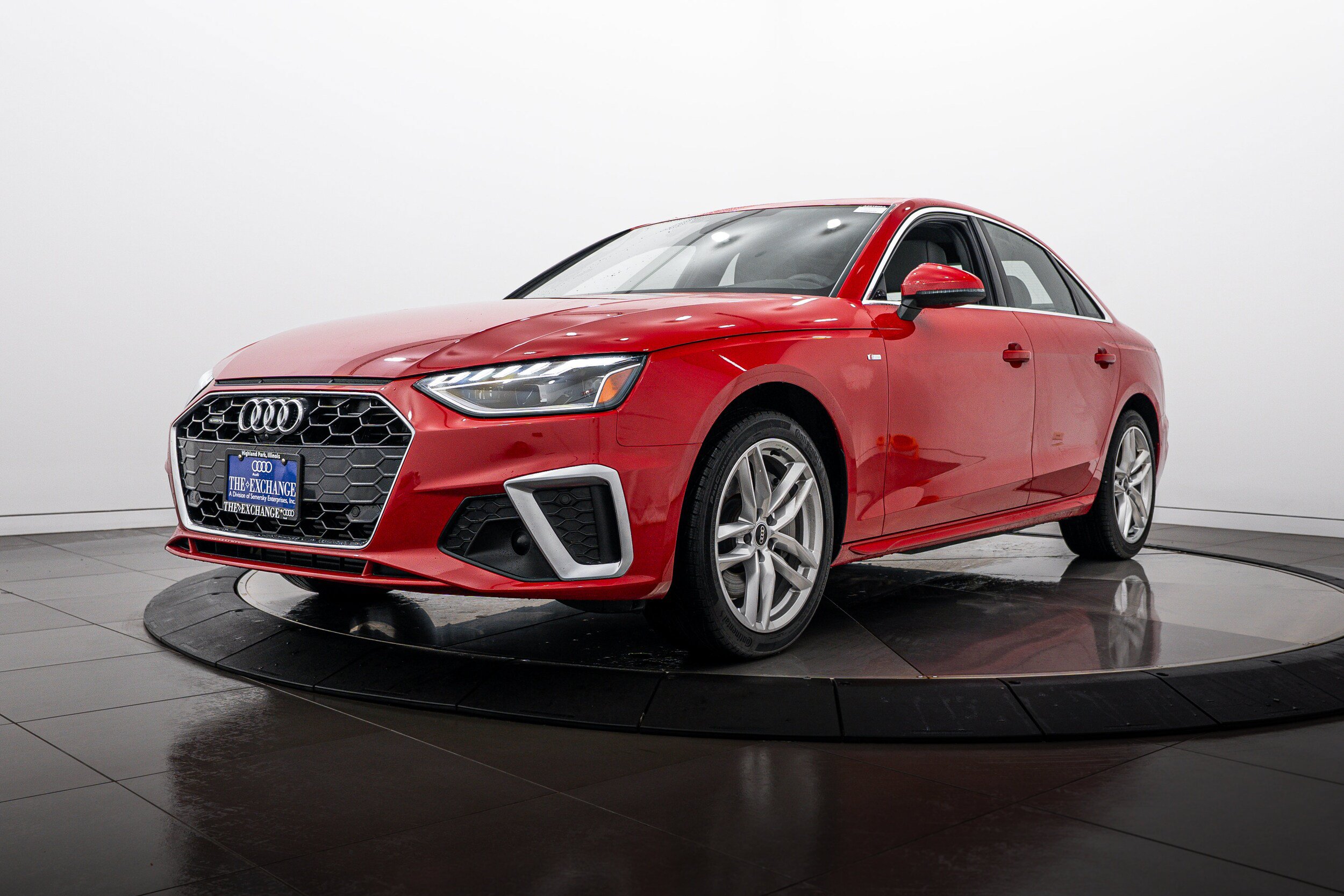 Used 2021 Audi A4 2.0T Premium Plus w/ Premium Plus Package AWD/4WD image 6