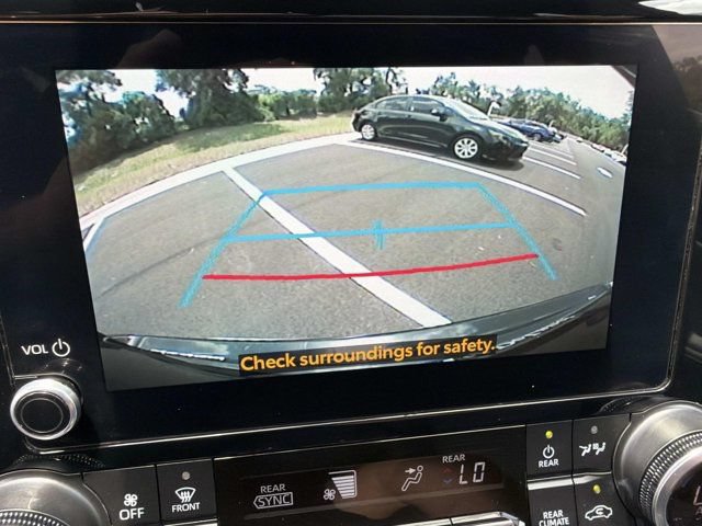 Used 2025 Toyota Highlander XSE AWD/4WD image 31