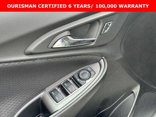 Used 2024 Chevrolet Malibu LT FWD image 16