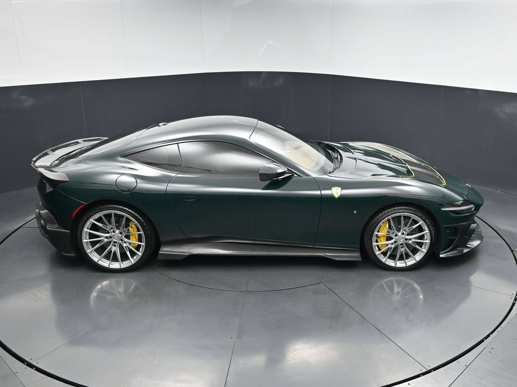 Used 2021 Ferrari Roma RWD image 17