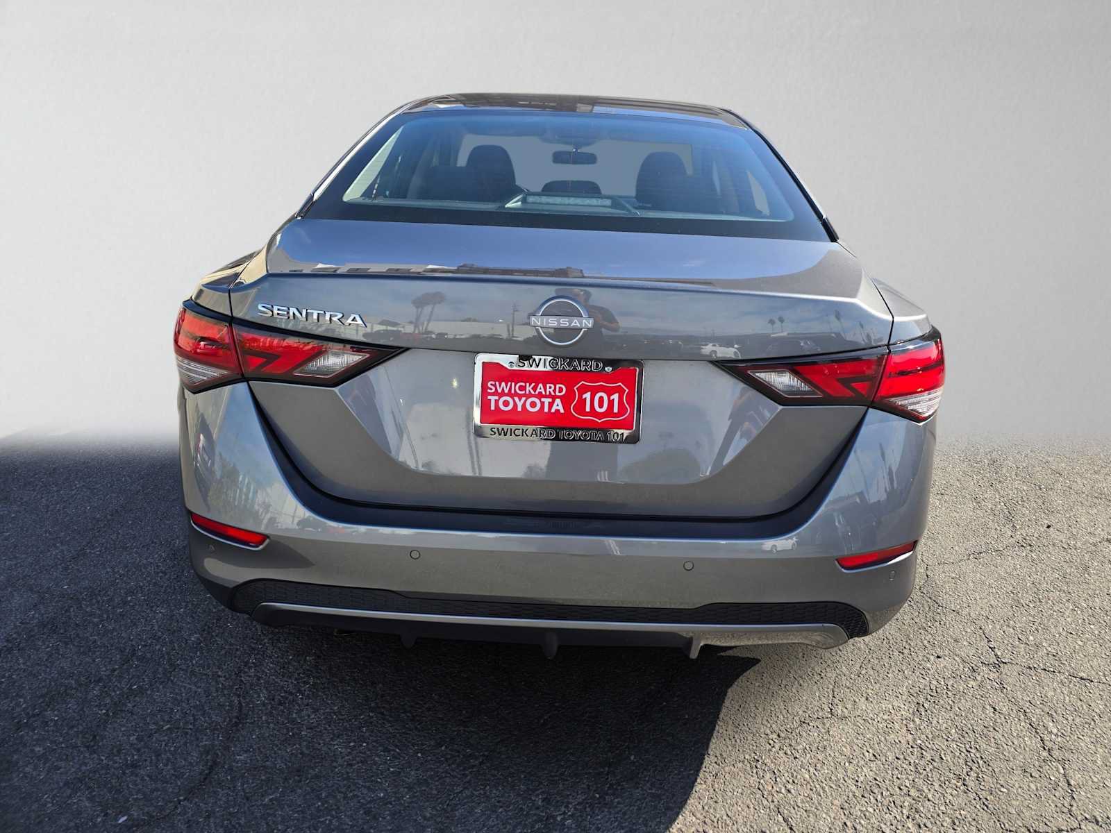 Used 2025 Nissan Sentra S FWD image 4