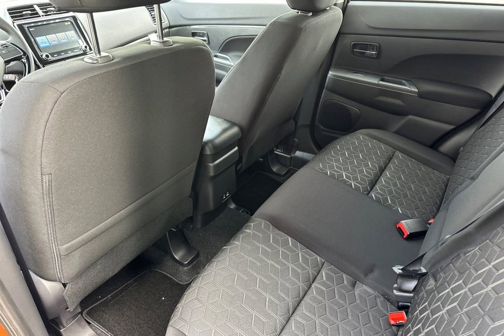 New 2025 Mitsubishi Outlander Sport LE image 13