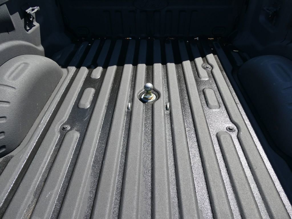 Used 2022 Ford F250 Lariat w/ Tremor Off-Road Package image 18