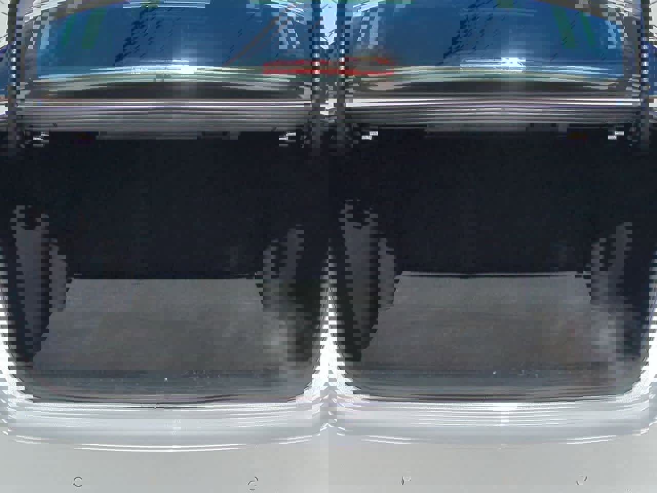 Used 2020 Kia Optima LX image 30