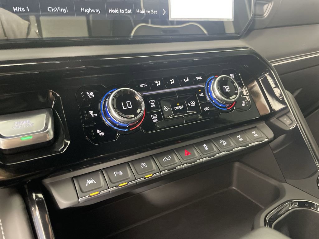 Used 2025 GMC Sierra 1500 AT4X image 17