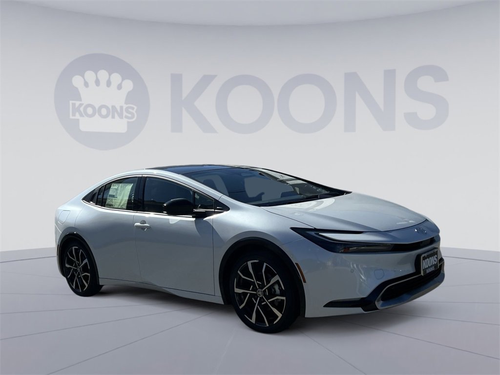 New 2026 Toyota Prius Plug-In Hybrid image 10