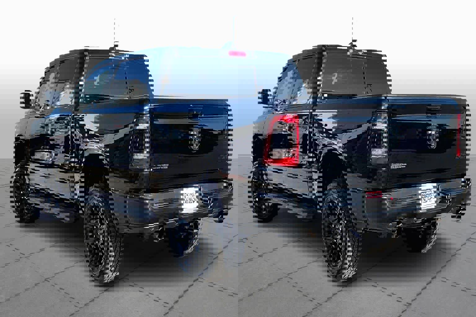 Used 2023 RAM 1500 Laramie image 12