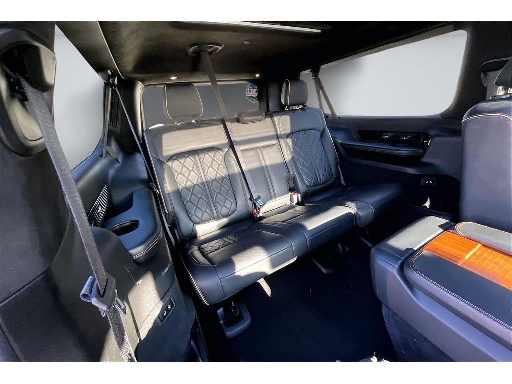 Certified 2024 Jeep Grand Wagoneer L Series III image 31