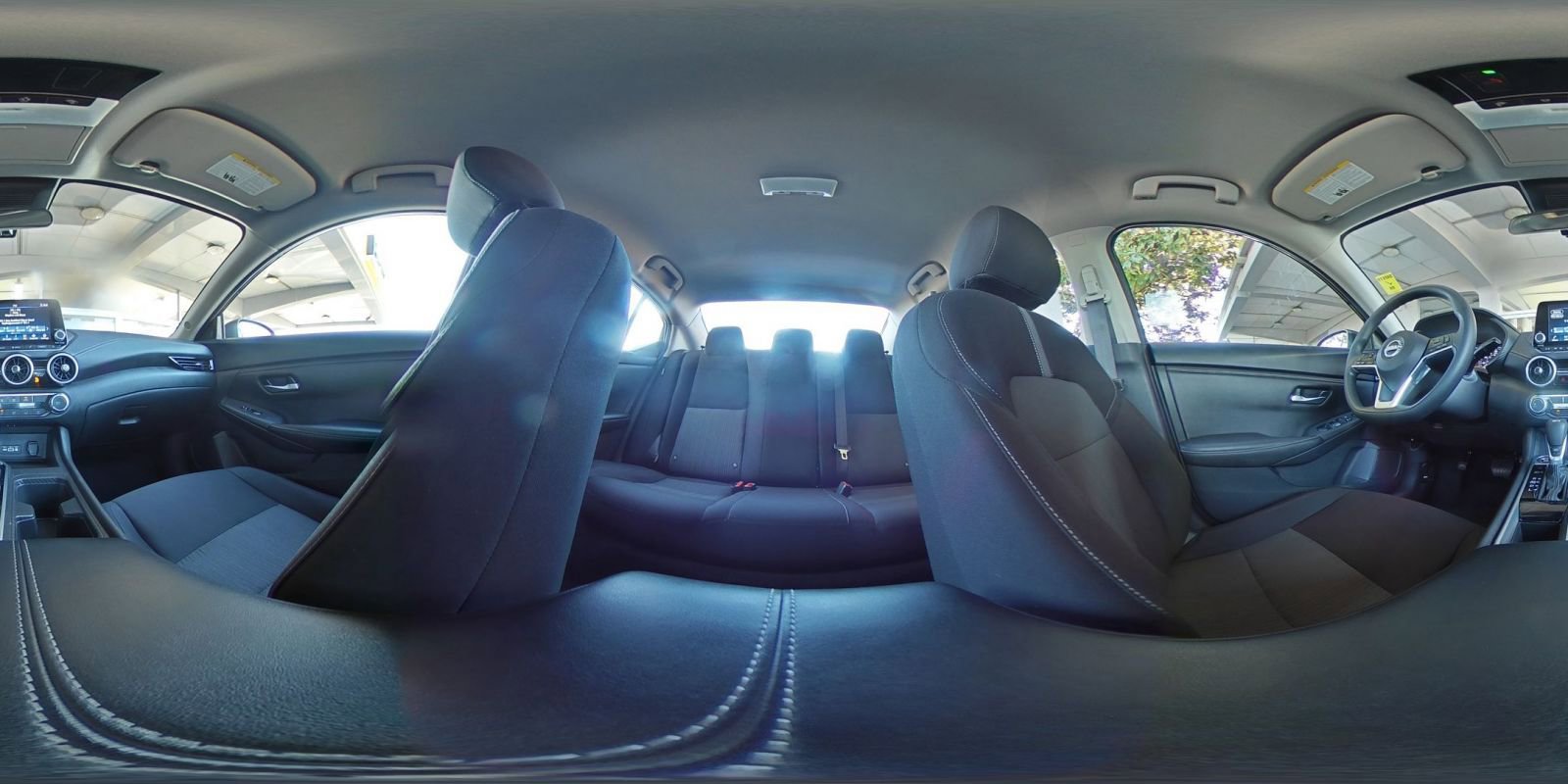 Used 2025 Nissan Sentra SV image 41