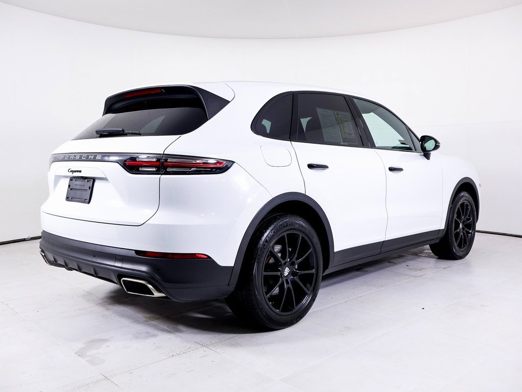 Used 2022 Porsche Cayenne image 28