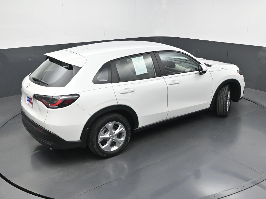 Used 2024 Honda HR-V LX image 31