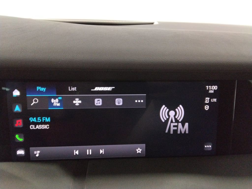 Used 2022 Porsche Taycan image 24