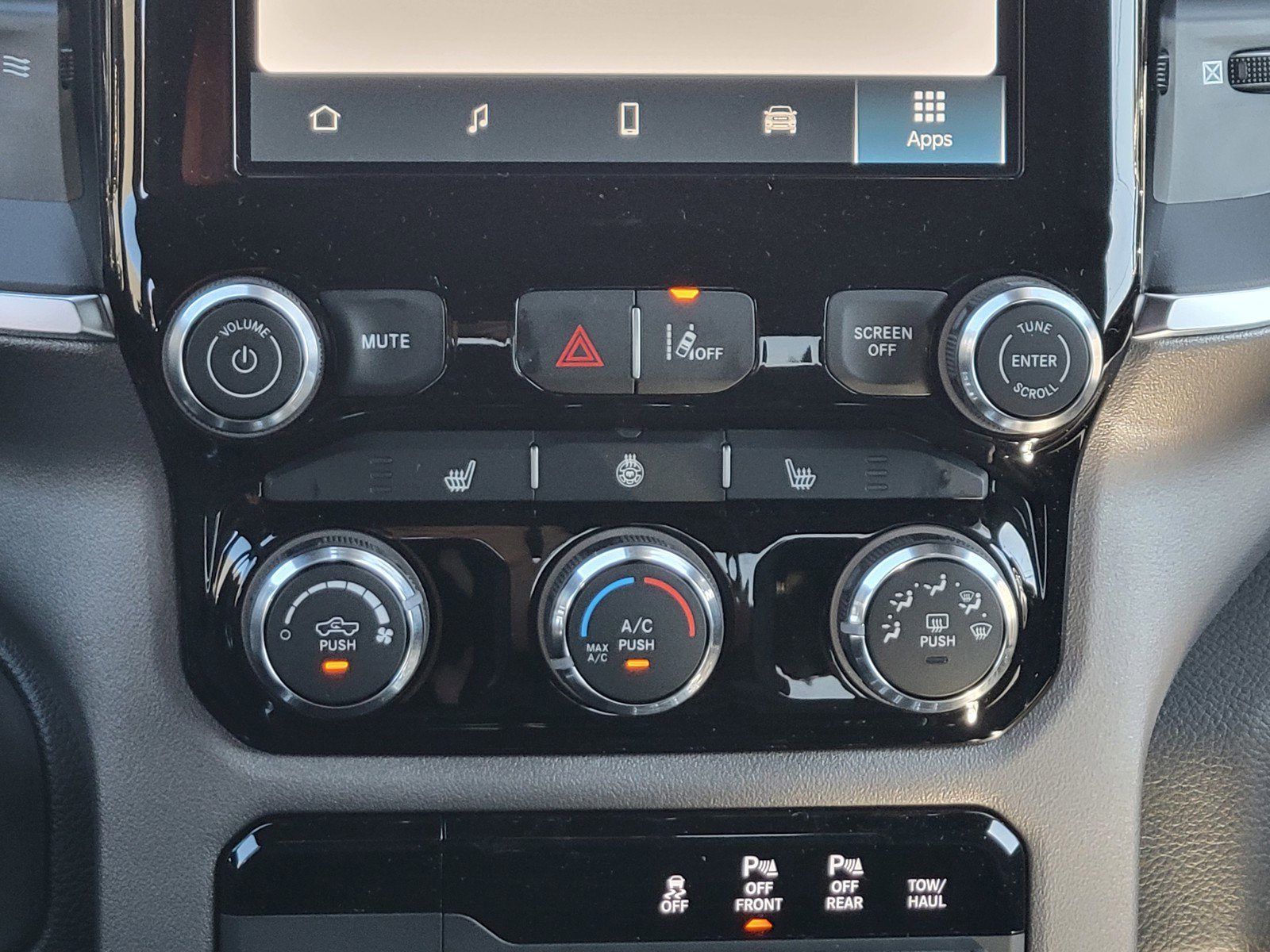 New 2025 RAM 1500 Big Horn AWD/4WD image 25