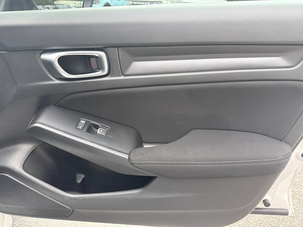 Used 2025 Honda Civic Sport image 14