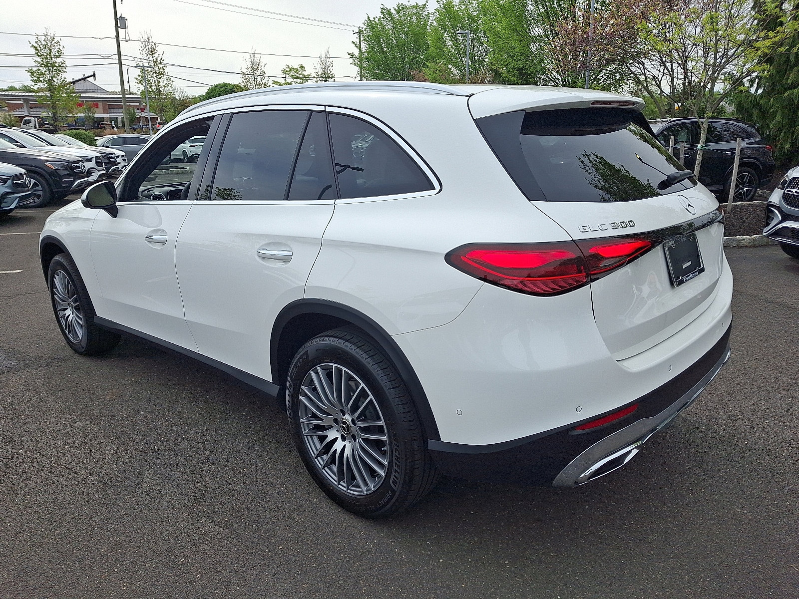New 2026 Mercedes-Benz GLC 300 4MATIC image 4