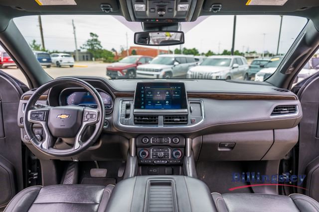 Used 2023 Chevrolet Suburban Premier RWD image 13