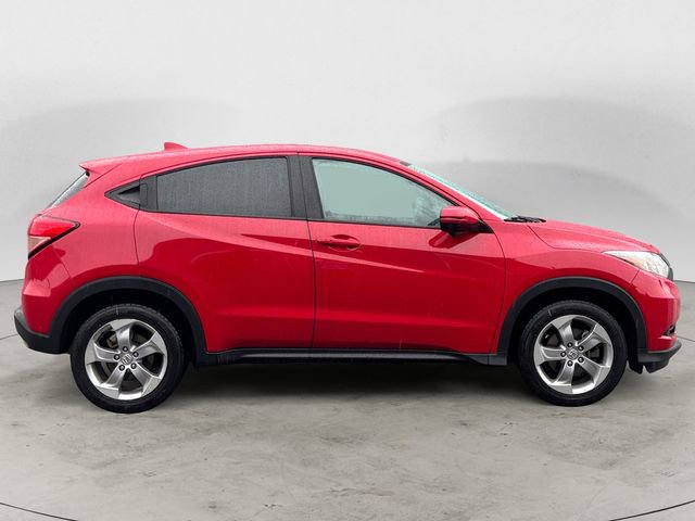 Used 2017 Honda HR-V EX image 6