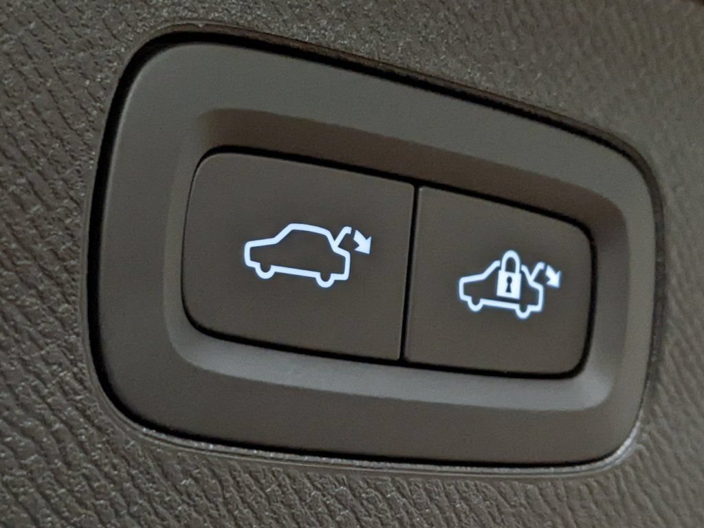 New 2026 Volvo XC90 B6 Ultra AWD/4WD image 32