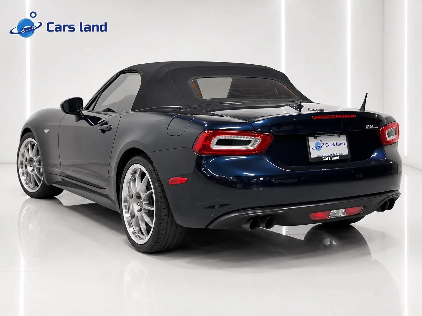 Used 2020 FIAT 124 Spider RWD image 6
