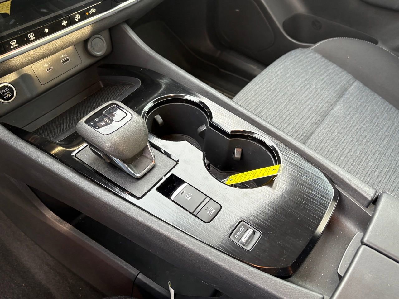 Certified 2023 Nissan Rogue SV image 14