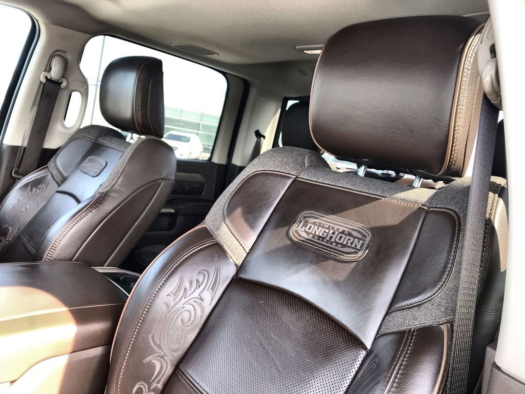 Used 2025 RAM 3500 Longhorn AWD/4WD image 11